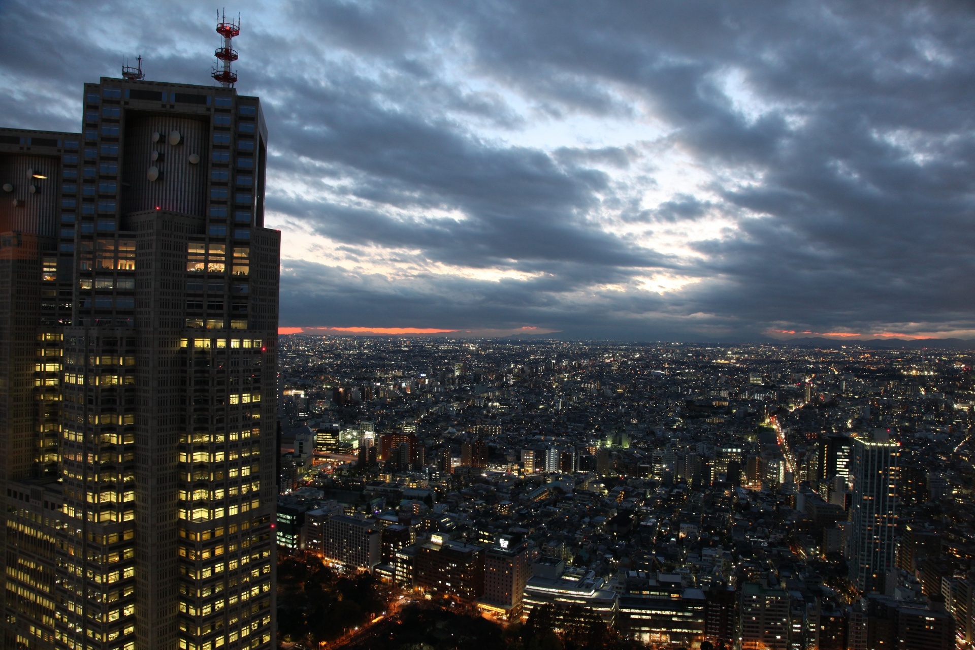 Shinjuku Sumitomo Building, Shinjuku, Tokyo